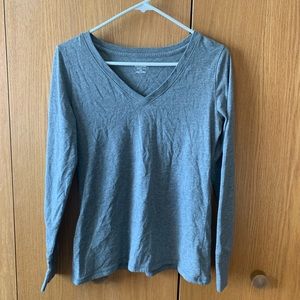 V neck long sleeve